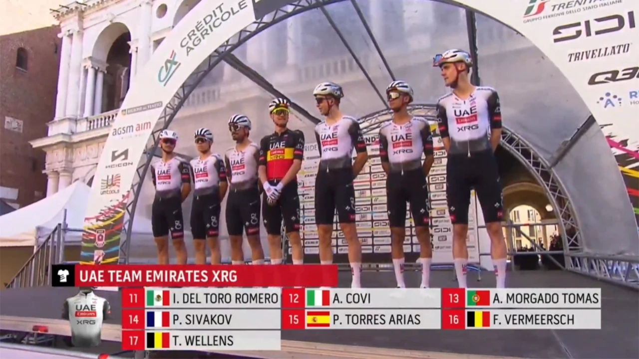 ¿Cuándo y cómo ver al mexicano Isaac del Toro en el Giro del Veneto 2025?